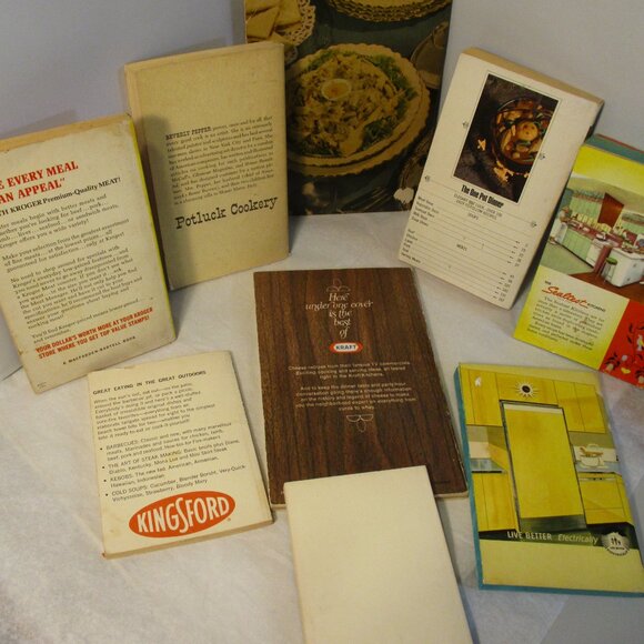 Mixed Lot of 9 Vintage Recipes Cookbooks Cook Books Cooking Promos Advertising - Picture 2 of 6